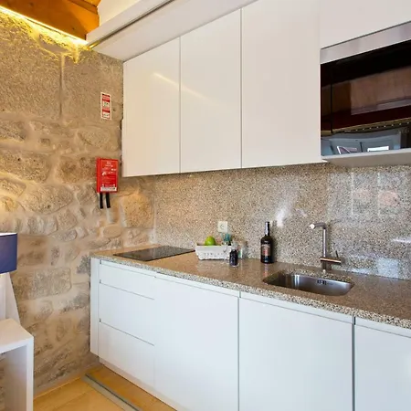 Ribeira Apartment *